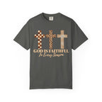 Cross God is Faithful in Every Season Shirt