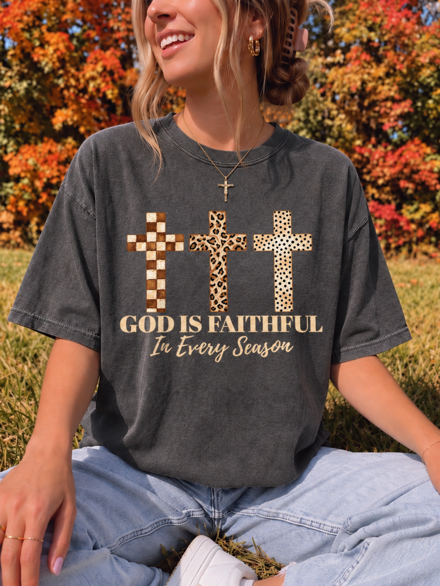 Cross God is Faithful in Every Season Shirt
