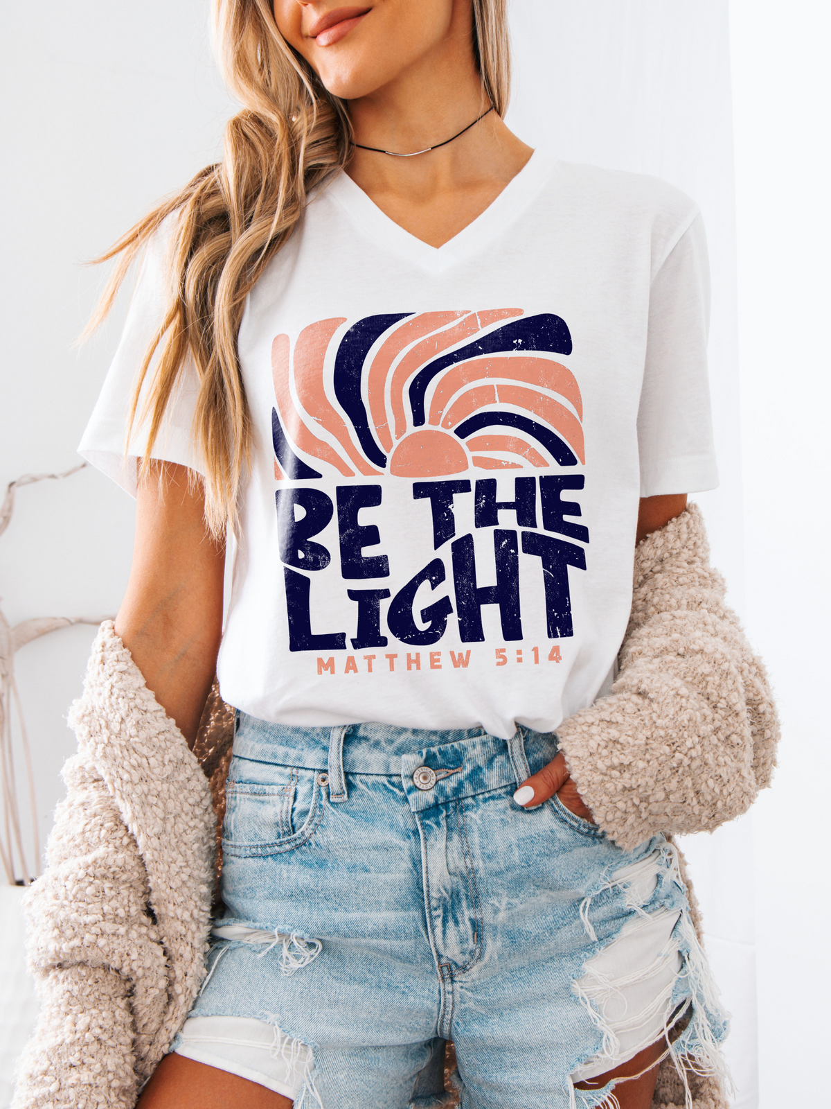 Be The Light V Neck